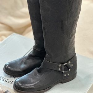 Women’s frye boots Phillip Harness tall size 9 distressed black